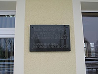 Atminimo lenta apie tai, kad 1937 m. Joniškio stotyje buvo sutikti Rygoje vykusio Europos krepšinio čempionato nugalėtojai - Lietuvos rinktinė.