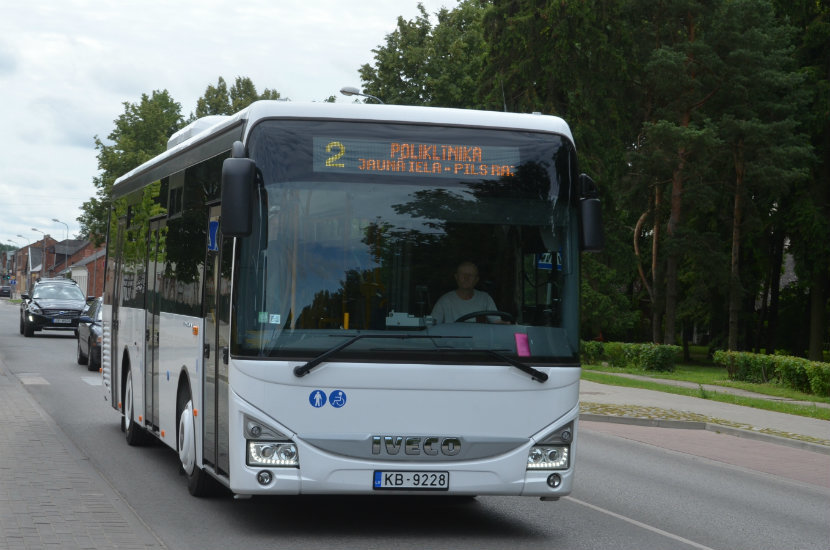 Click image for larger version

Name:	iveco bus.jpg
Views:	145
Size:	96,1 kB
ID:	1601512