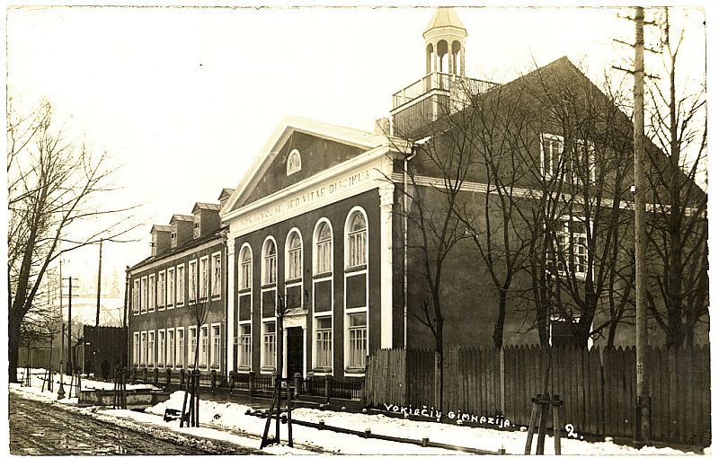 Click image for larger version  Name:	Kaunas.Vokieciu gimnazija 1930.jpg Views:	1 Size:	117,3 kB ID:	1615891