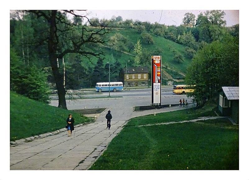Click image for larger version

Name:	Kaunas.dainu slenis 1976.jpg
Views:	576
Size:	91,7 kB
ID:	1619201