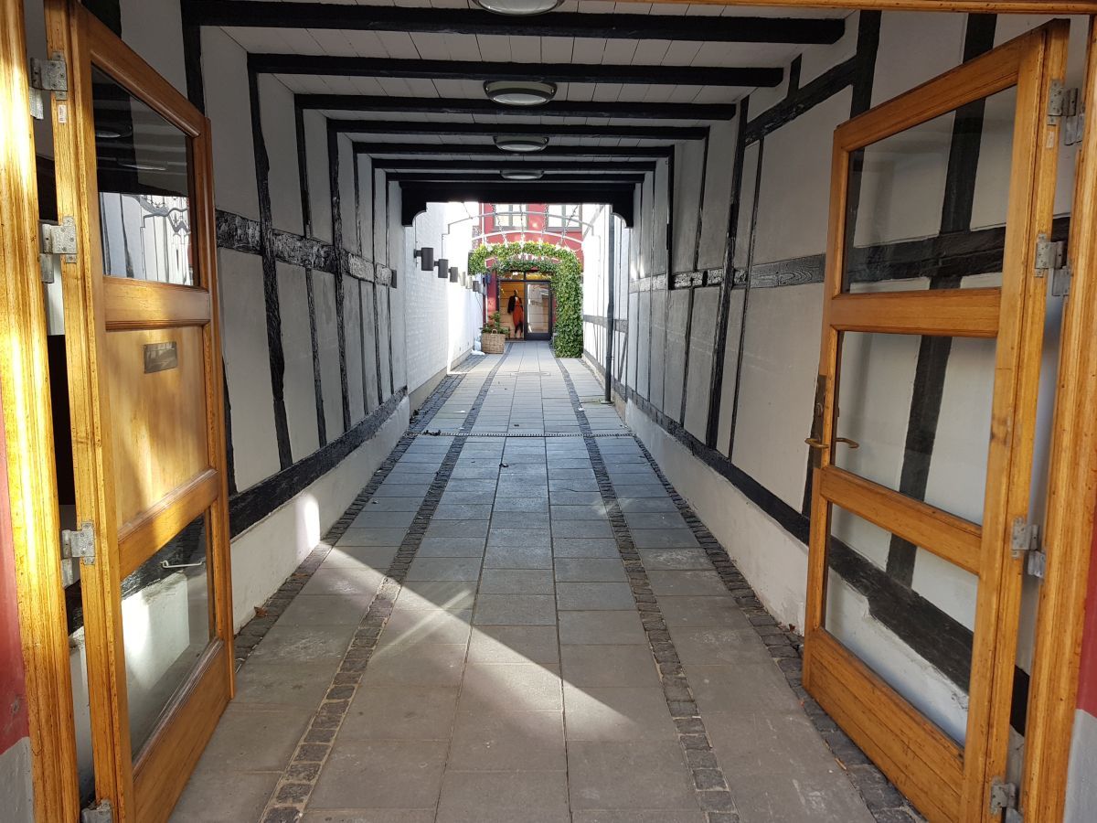 Click image for larger version

Name:	image025.jpg
Views:	45
Size:	183,3 kB
ID:	1627181