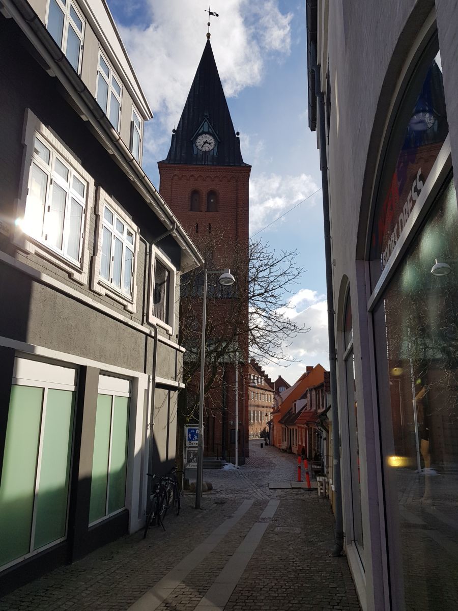 Click image for larger version

Name:	image026.jpg
Views:	46
Size:	184,8 kB
ID:	1627184