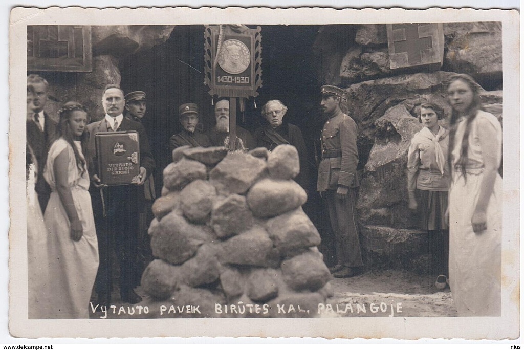 Click image for larger version

Name:	Palanga.Vytauto paveikslas 1930.jpg
Views:	1084
Size:	386,4 kB
ID:	1633328