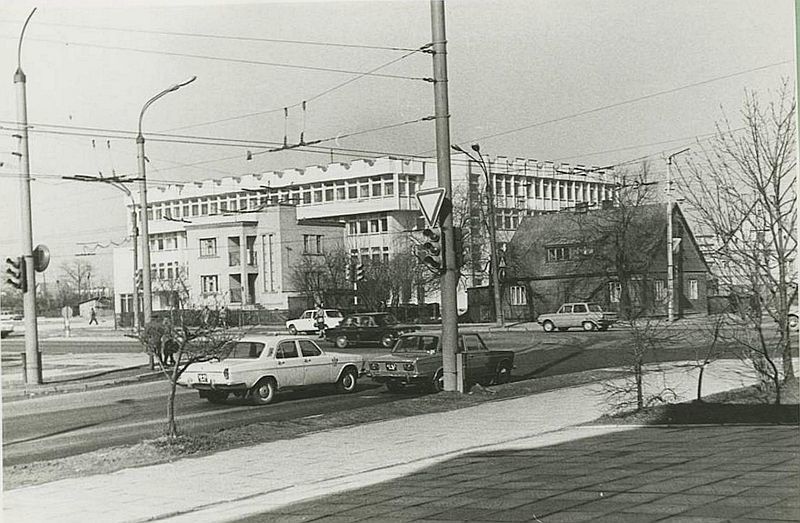Click image for larger version

Name:	kaunas.R.Armijos pr.371.1979-83.jpg
Views:	1705
Size:	97,6 kB
ID:	1667386