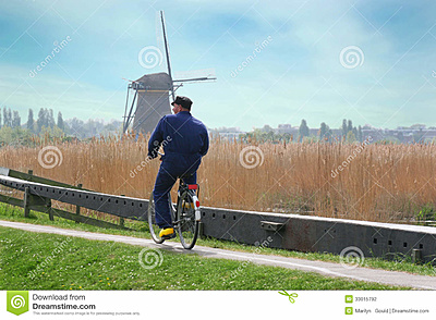 Click image for larger version

Name:	holland-farmer-riding-bicycle-unknown-wearing-yellow-clogs-his-to-windmill-farm-kinderdijk-area-33015792.jpg
Views:	49
Size:	152,9 kB
ID:	1677123
