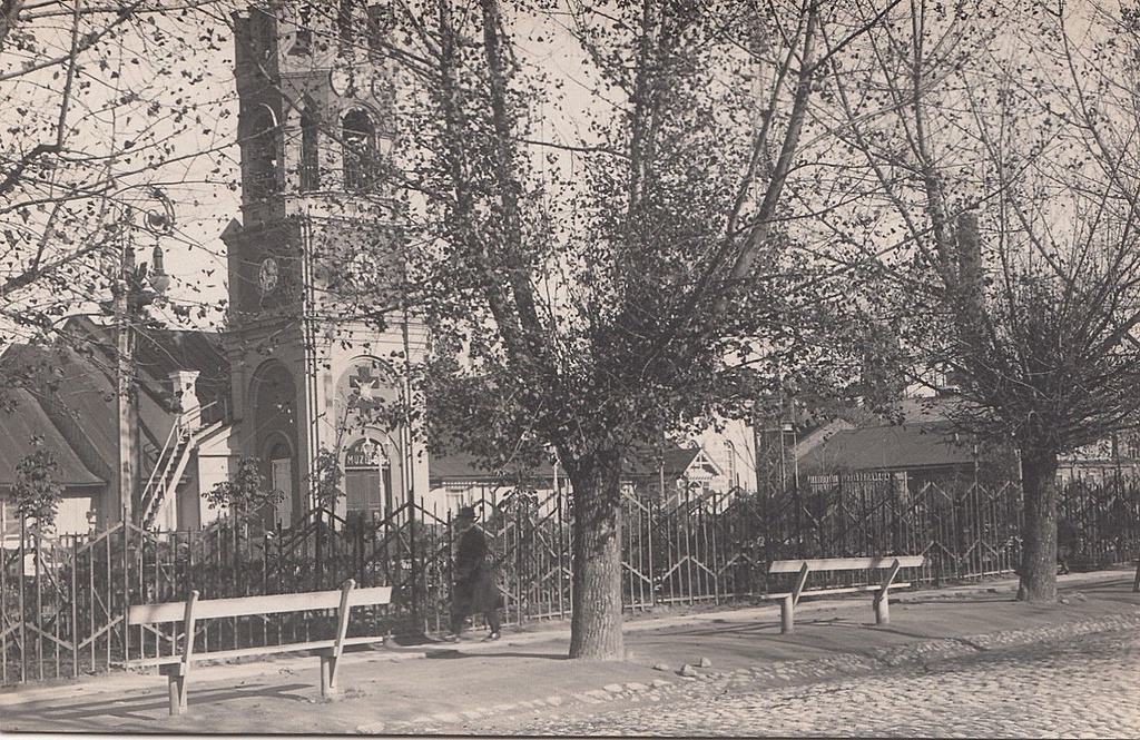 Click image for larger version

Name:	Kaunas.Karo muziejus 1924.jpg
Views:	562
Size:	455,4 kB
ID:	1681541