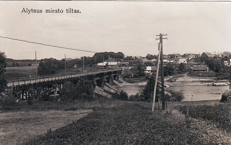 Click image for larger version  Name:	Alytus.Tiltas 1934.jpg Views:	1 Size:	328,5 kB ID:	1684688
