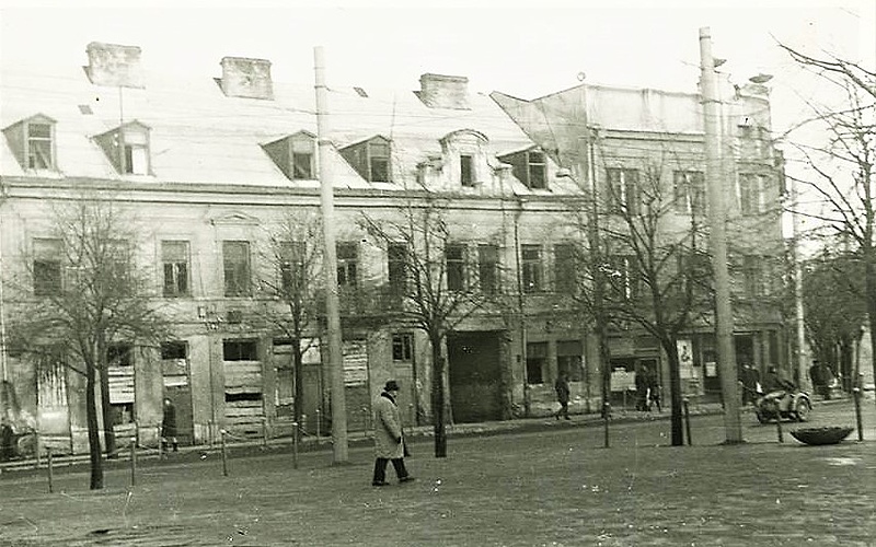 Click image for larger version

Name:	Kaunas.Sv.Gertrūdos g.2a.1980.jpeg
Views:	1103
Size:	125,2 kB
ID:	1689665