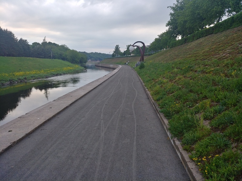 Click image for larger version  Name:	20190517_195630_HDR[1].jpg Views:	1 Size:	195,4 kB ID:	1722768