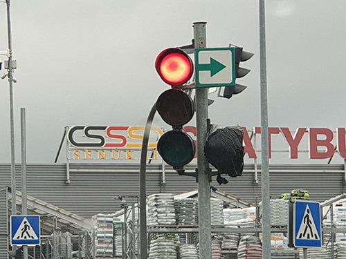 Click image for larger version

Name:	20190929_142143.jpg
Views:	101
Size:	148,9 kB
ID:	1751747