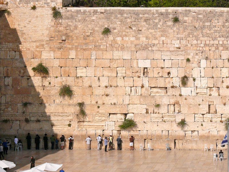 Click image for larger version

Name:	Jerusalem_WailingWall_DesRunyan_CC-BY.jpg
Views:	1044
Size:	128,6 kB
ID:	1878169