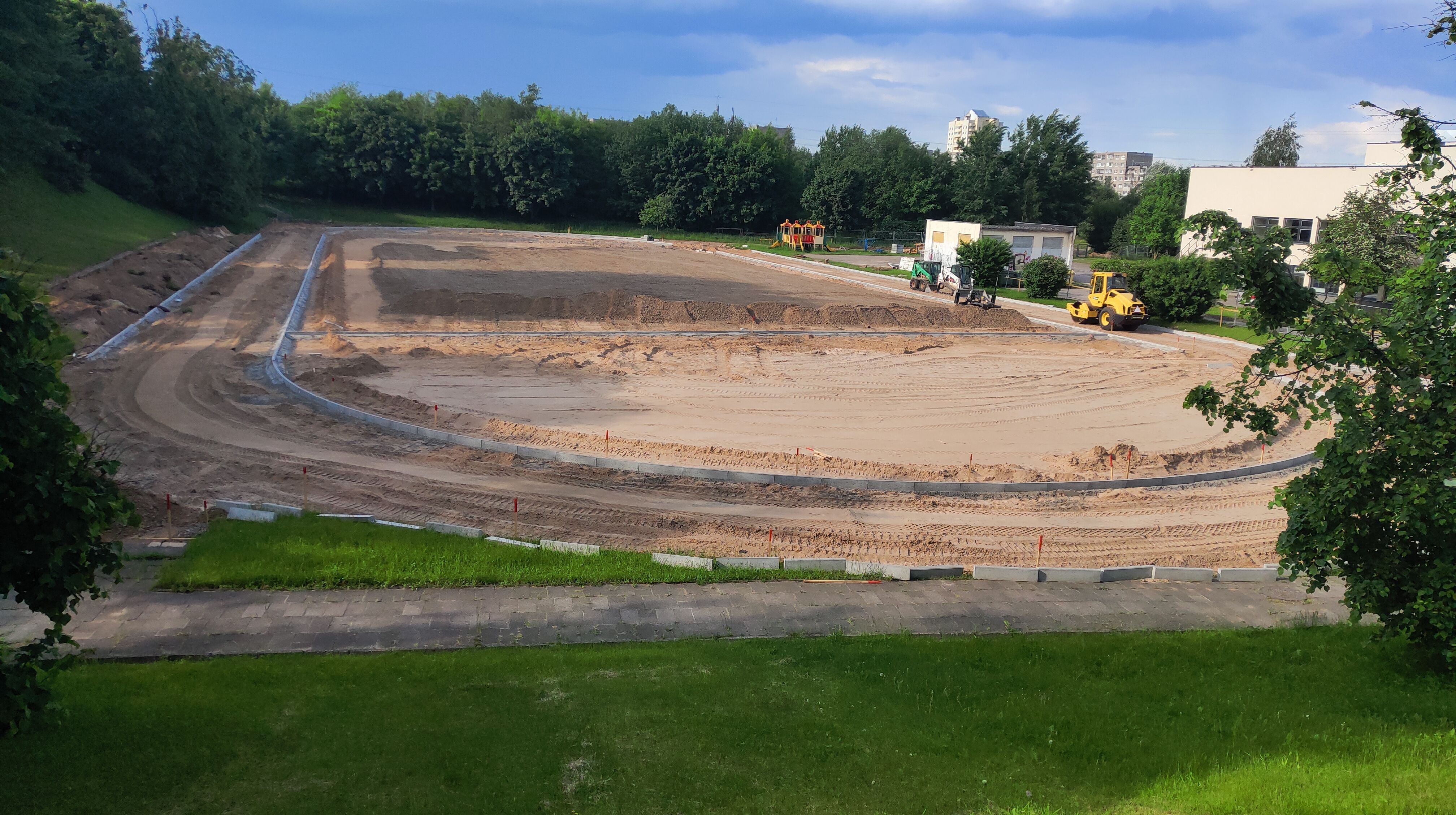 Click image for larger version

Name:	P10606-180633.jpg
Views:	1992
Size:	1,49 MB
ID:	1891824