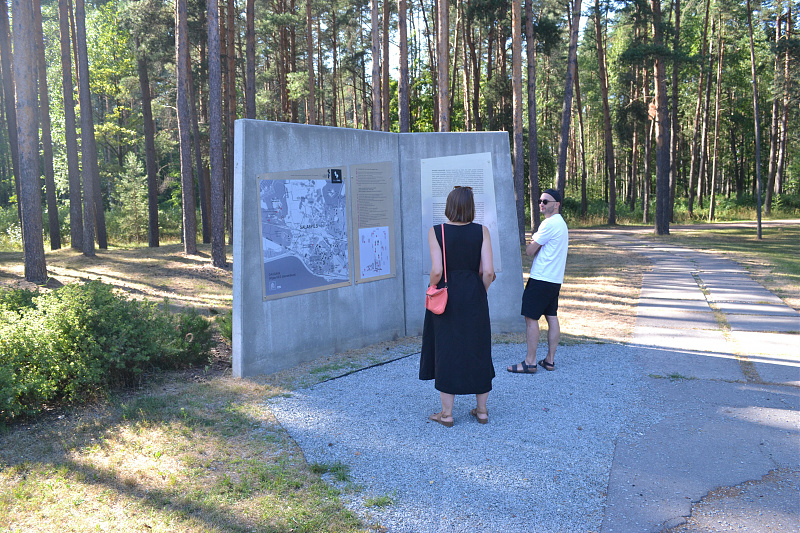 Click image for larger version

Name:	DSC_3610.JPG
Views:	337
Size:	2,36 MB
ID:	1901473