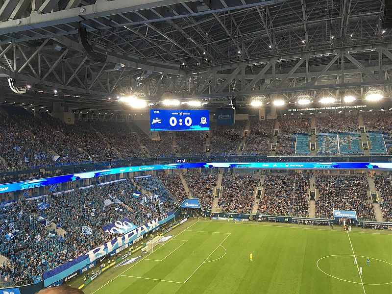 Click image for larger version  Name:	1200px-Zenit_Saint_Petersburg_fans_during_a_match_vs_Krasnodar_at_Gazprom_Arena.jpg Views:	0 Size:	339,9 kB ID:	1987563