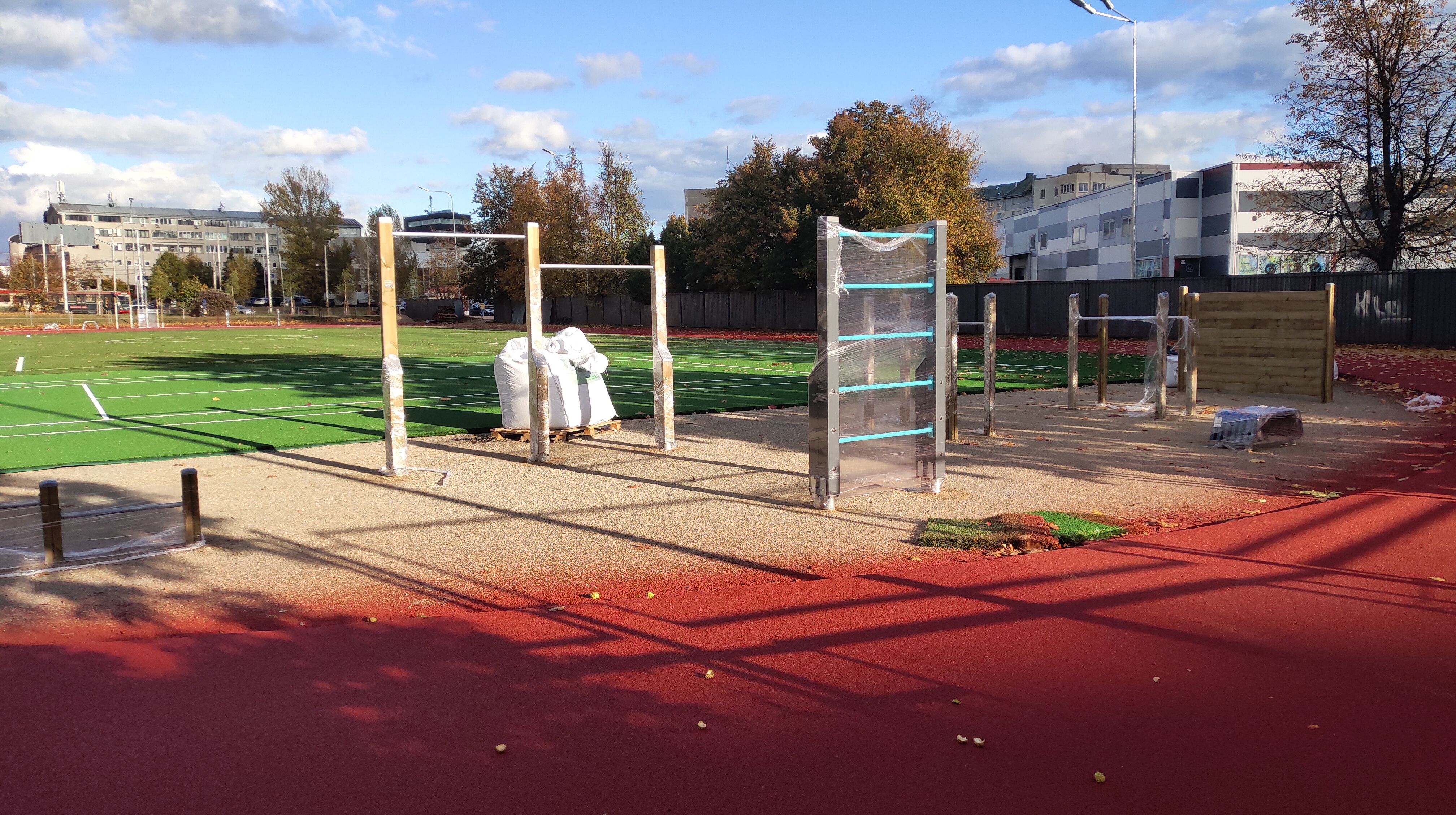 Click image for larger version

Name:	P21006-163901.jpg
Views:	1903
Size:	1,67 MB
ID:	1998090