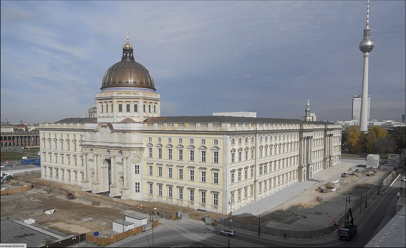 Click image for larger version

Name:	franco-stella-architetto-berlin-palace-----humboldt-forum-palaces-archello.1611842449.7828.jpg
Views:	880
Size:	479,2 kB
ID:	2021612