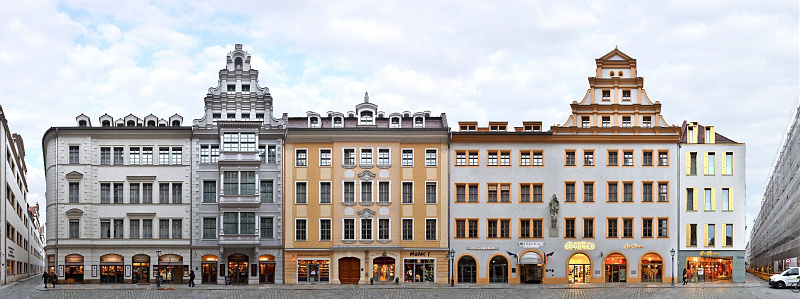 Click image for larger version

Name:	dresden-schlossstrasse-850.jpg
Views:	886
Size:	348,6 kB
ID:	2021614