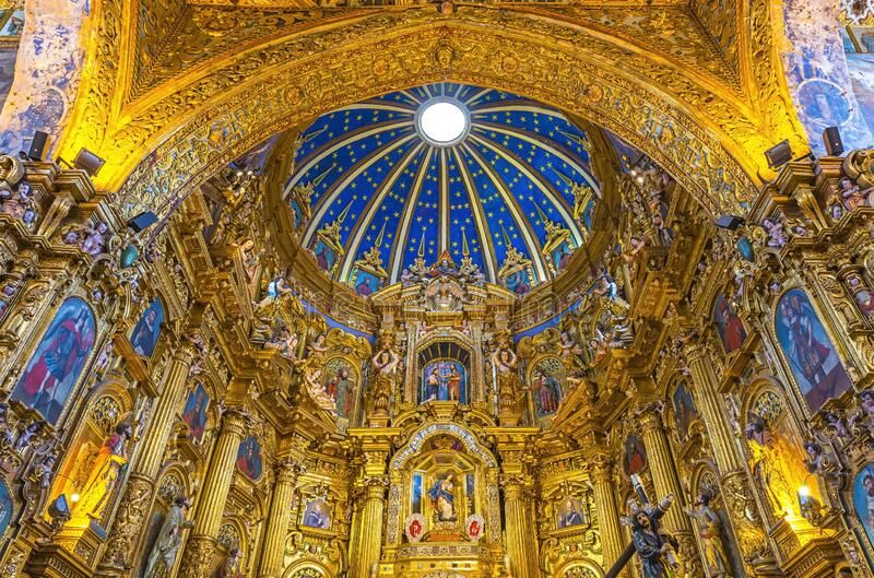 Click image for larger version  Name:	san-francisco-interior-quito-ecuador-baroque-interior-san-francisco-church-gold-leaf-decorations-blue-dome-quito-192889533.jpg Views:	1 Size:	166,9 kB ID:	2023705