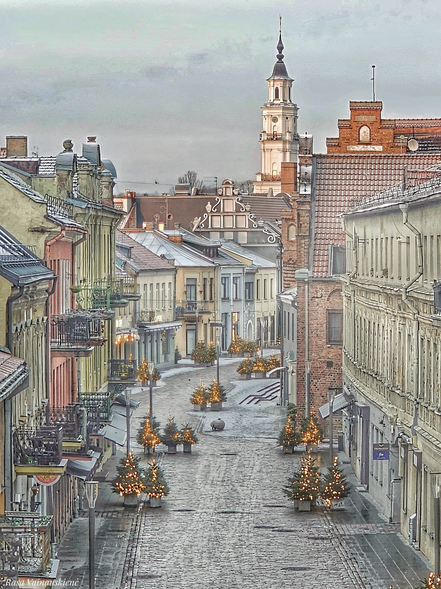 Click image for larger version  Name:	Kauno senamiestis 2023 11 28.jpg Views:	1 Size:	755,6 kB ID:	2229087