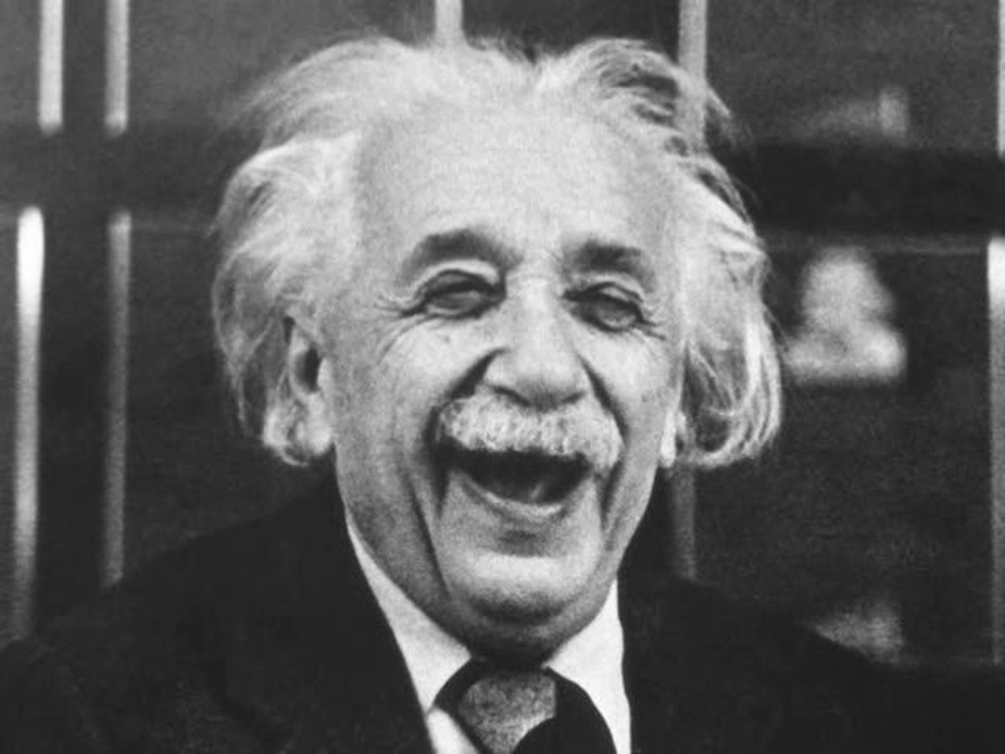 Click image for larger version

Name:	Einstein-laughing.jpg
Views:	516
Size:	191,3 kB
ID:	2106503
