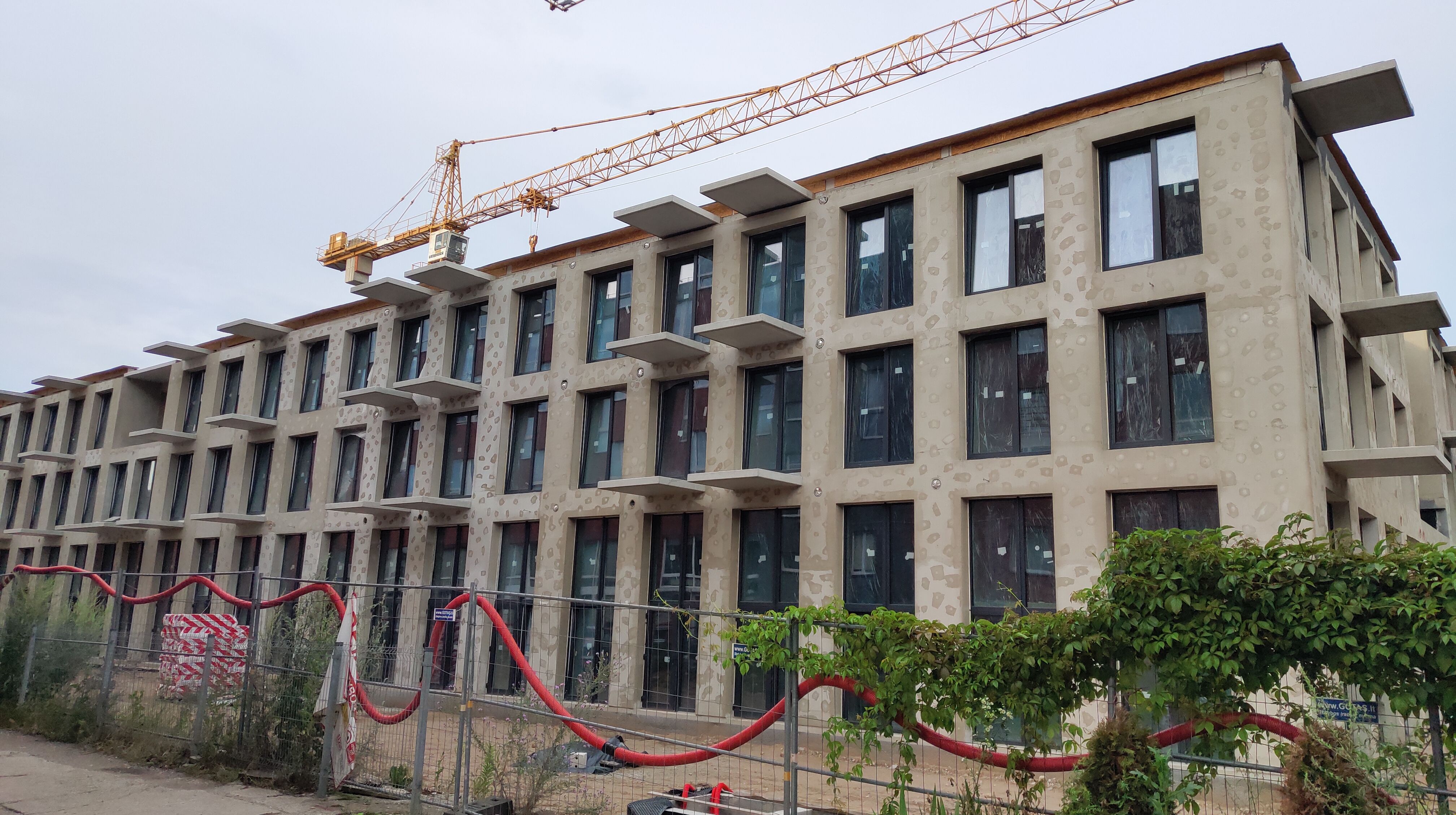 Click image for larger version

Name:	P50719-195238.jpg
Views:	696
Size:	1,27 MB
ID:	2211455