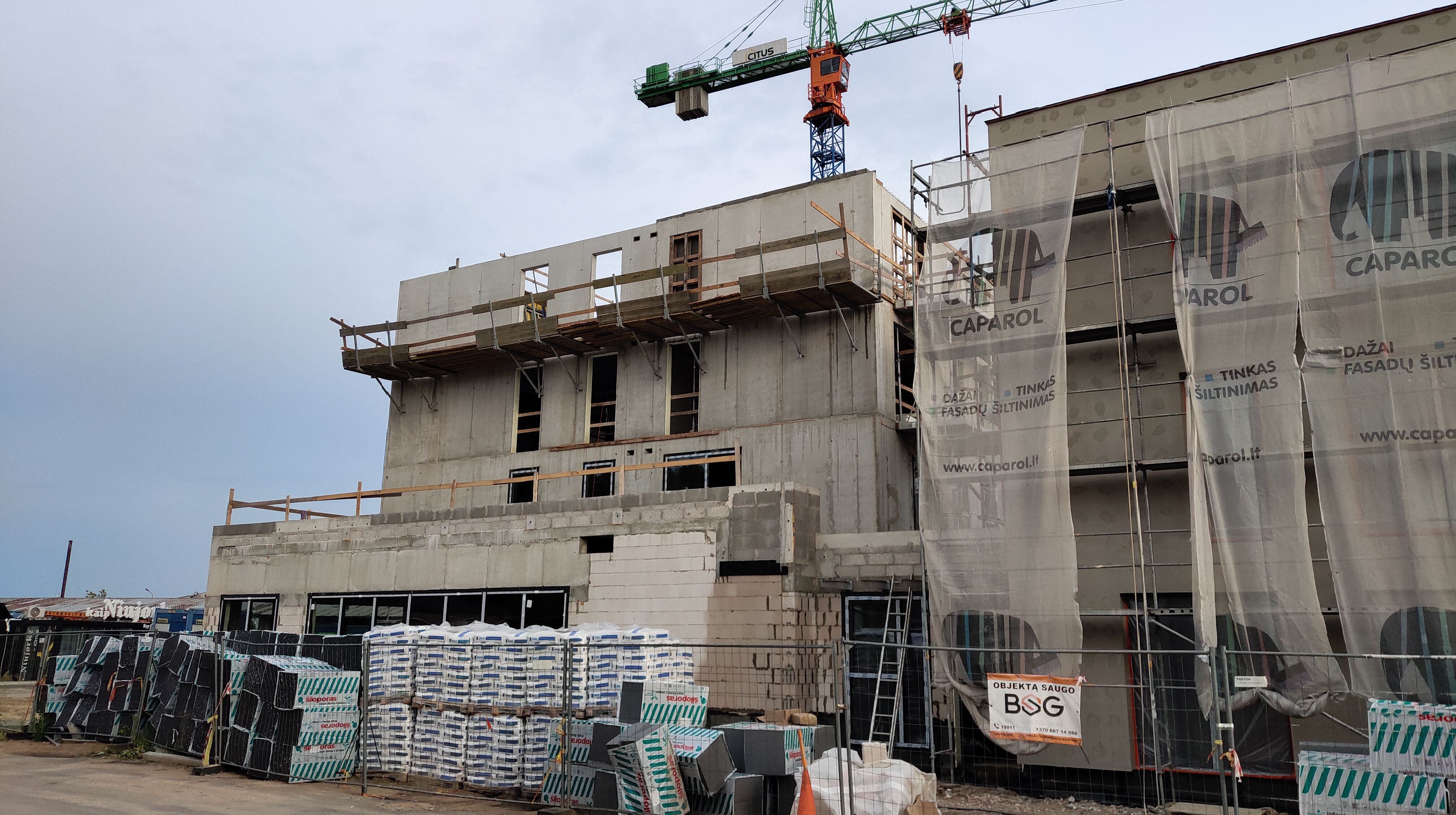 Click image for larger version

Name:	P50719-194945.jpg
Views:	484
Size:	1,22 MB
ID:	2211752