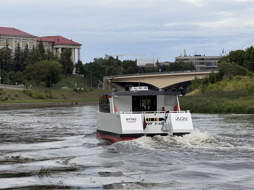 Click image for larger version

Name:	IMG_2733.jpg
Views:	666
Size:	1,82 MB
ID:	2211778