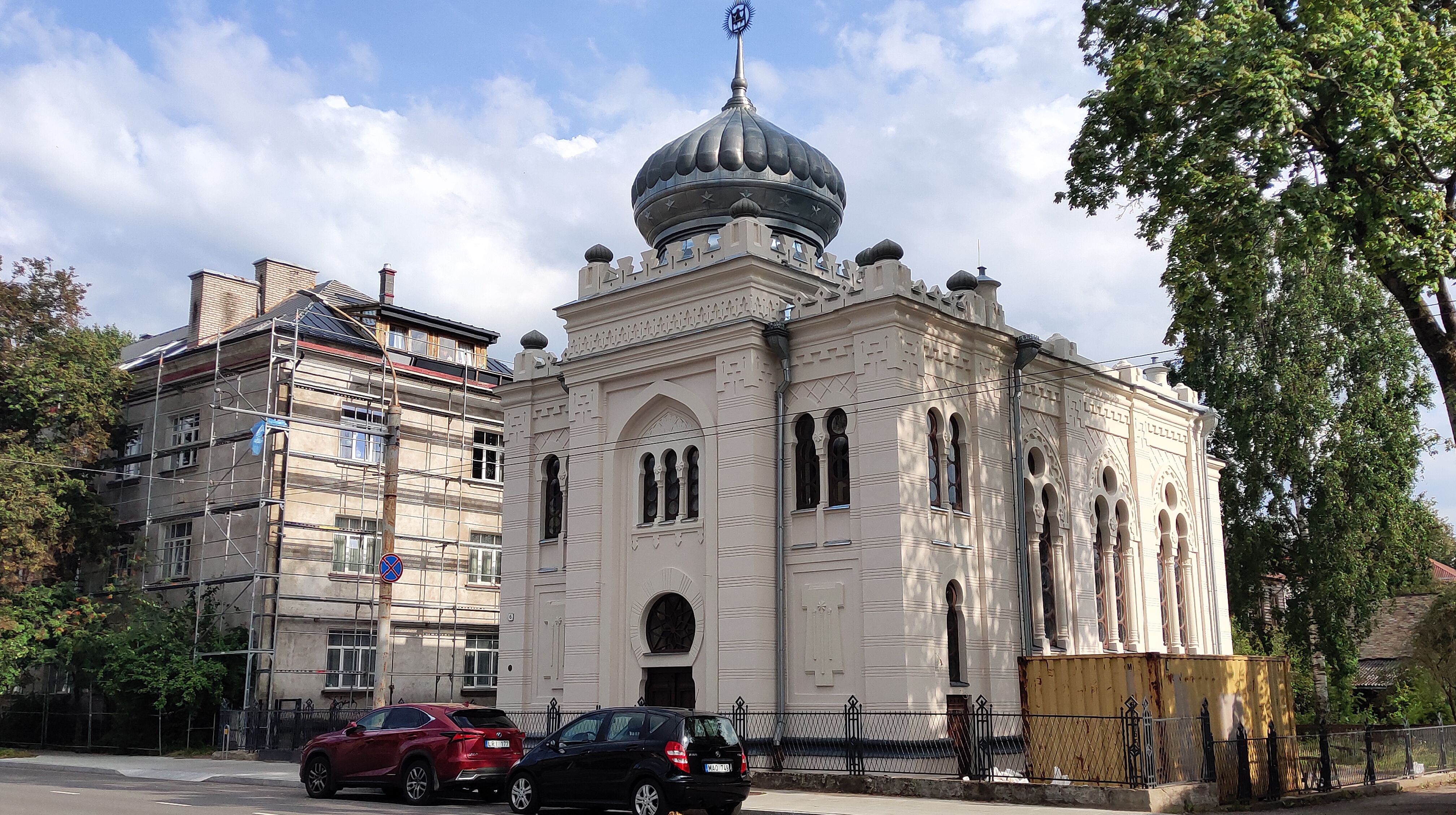 Click image for larger version

Name:	P50816-170514.jpg
Views:	364
Size:	1,67 MB
ID:	2216592