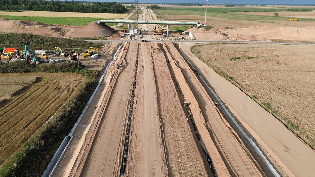 Click image for larger version  Name:	DJI_0975.JPG Views:	0 Size:	1,74 MB ID:	2217813