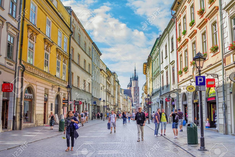 Click image for larger version

Name:	85518264-krakow-poland-august-15-2017-cityscape-of-old-town-tourists-and-citizens-walking-on.jpg
Views:	30
Size:	247,9 kB
ID:	2225523