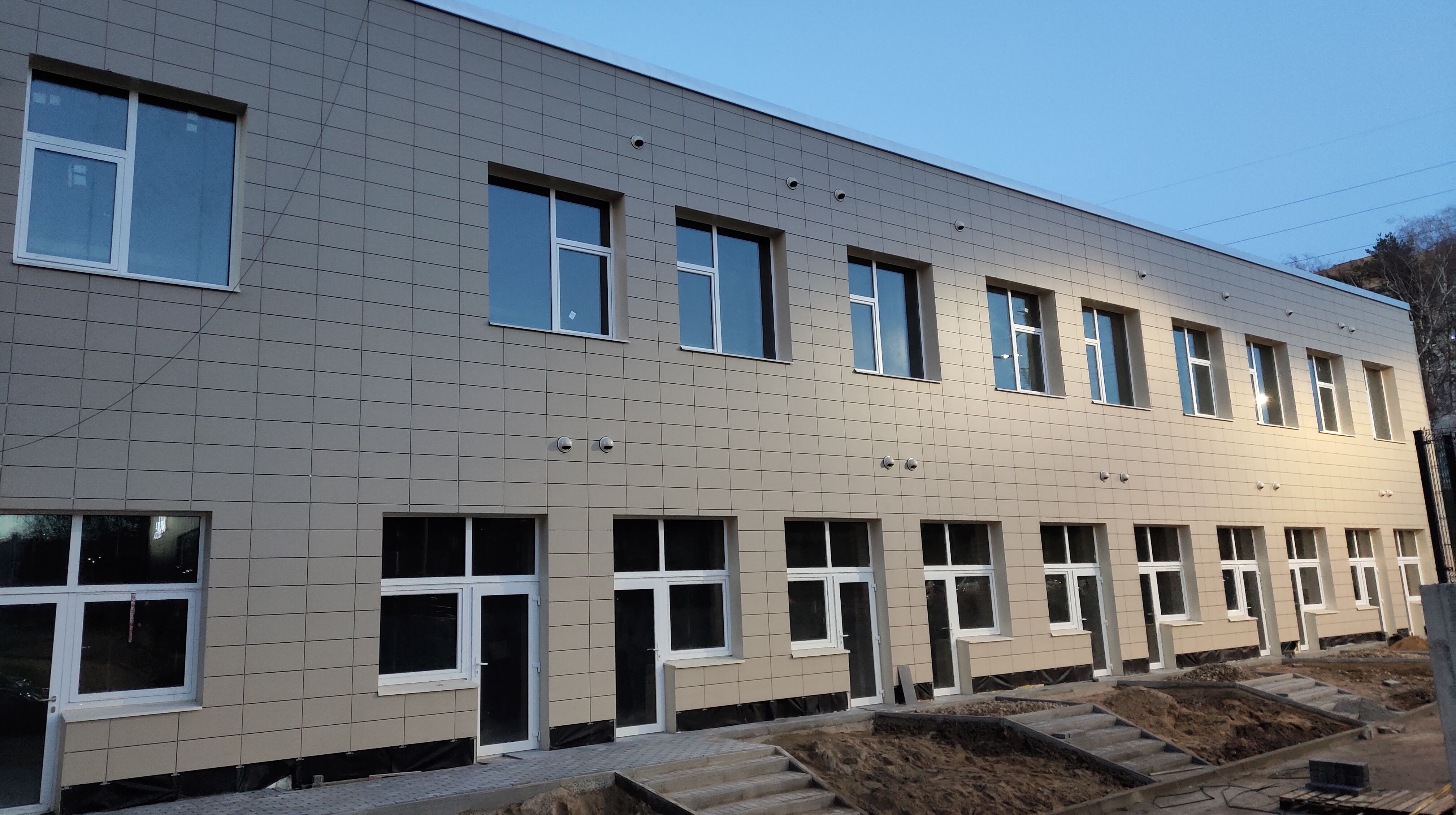 Click image for larger version

Name:	P51115-164236.jpg
Views:	118
Size:	1022,4 kB
ID:	2230162