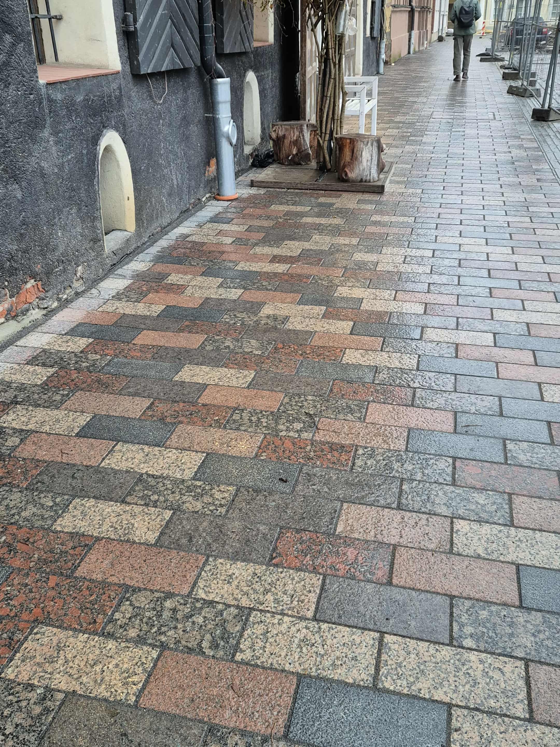 Click image for larger version  Name:	1f2463a8-f08d-48d3-b460-2c8ba4f77fba.jpg Views:	0 Size:	1.25 MB ID:	2230318