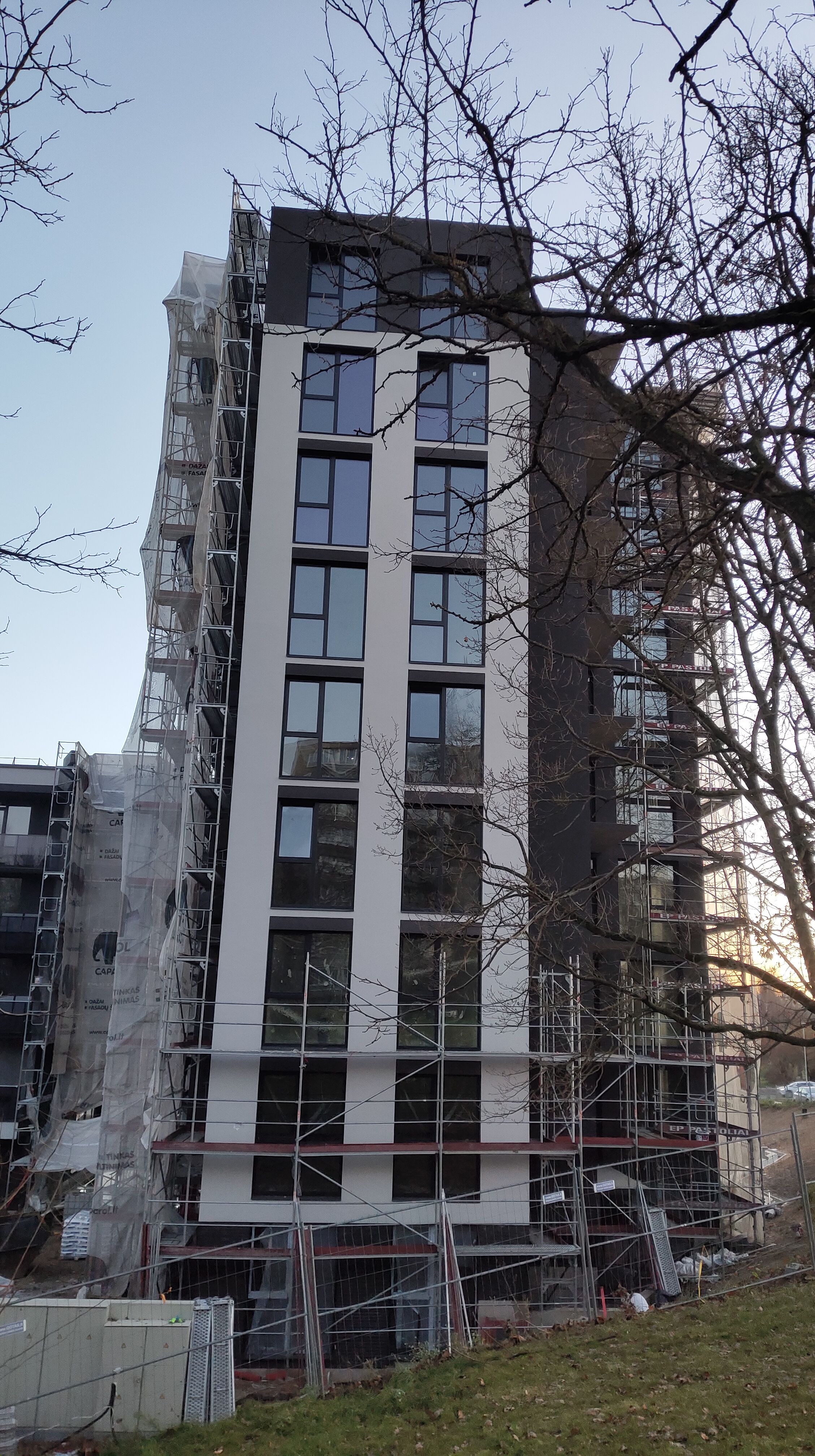 Click image for larger version

Name:	P51115-162933.jpg
Views:	427
Size:	1,66 MB
ID:	2230517