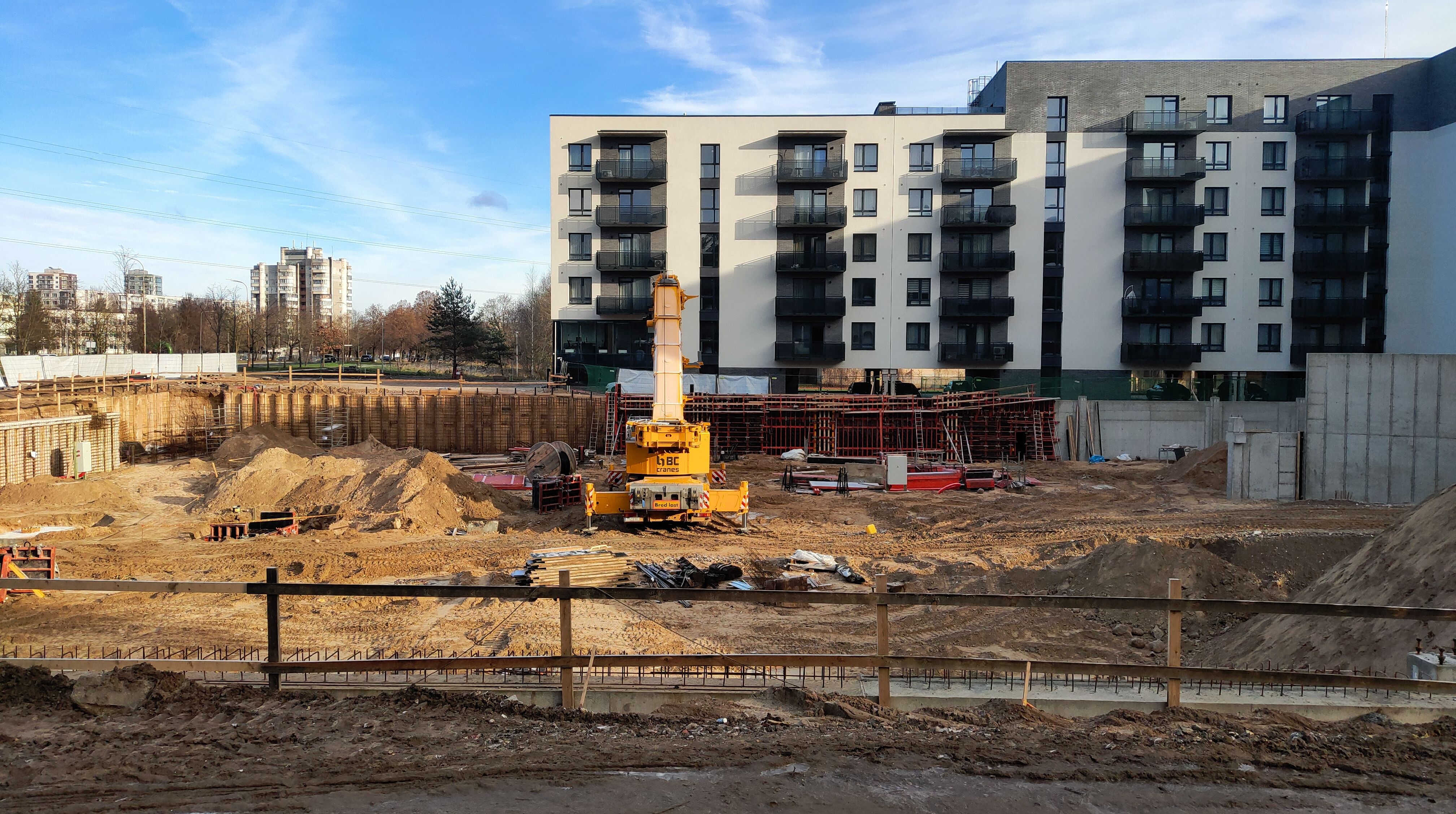 Click image for larger version

Name:	P51116-130642.jpg
Views:	356
Size:	1,73 MB
ID:	2231599