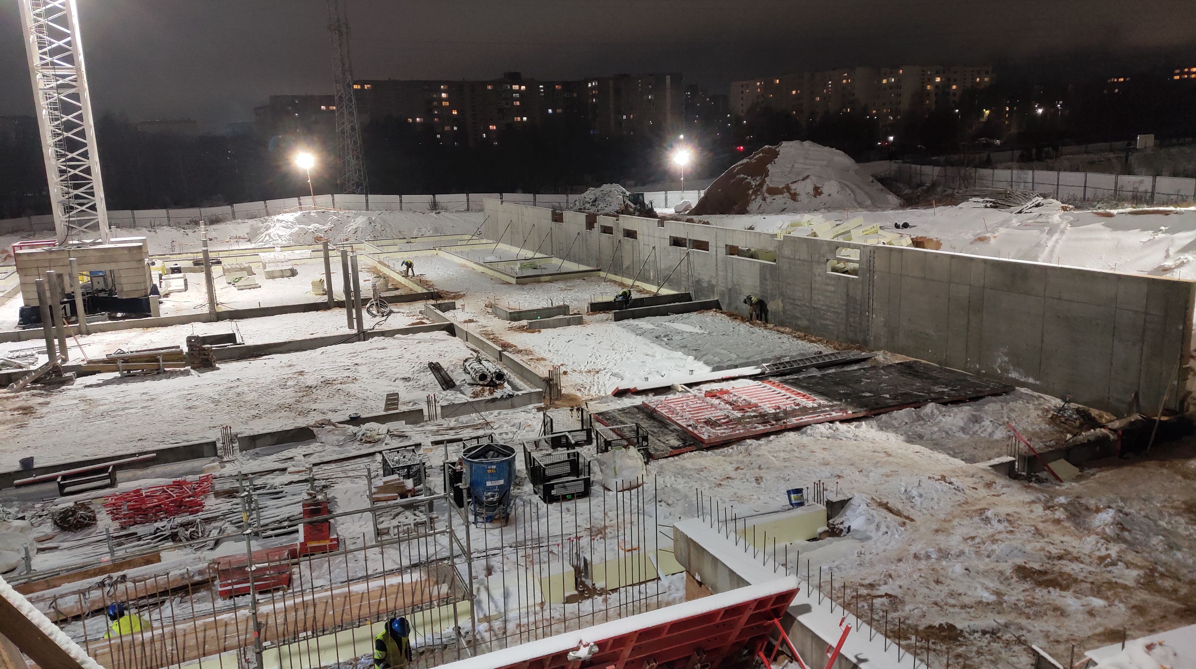 Click image for larger version

Name:	P51124-170939.jpg
Views:	269
Size:	1,35 MB
ID:	2232040