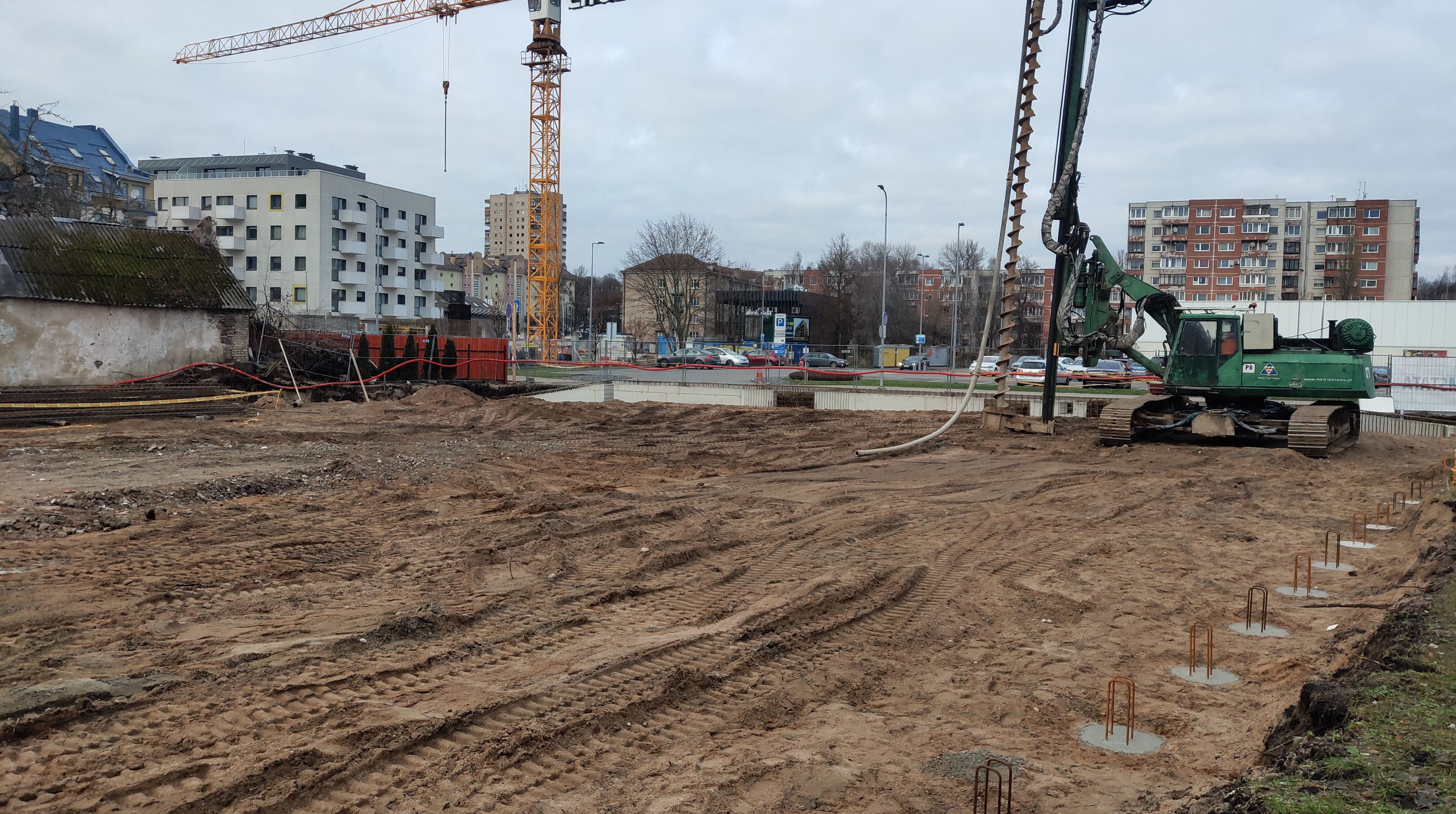 Click image for larger version

Name:	P51116-143600.jpg
Views:	0
Size:	1,66 MB
ID:	2232135