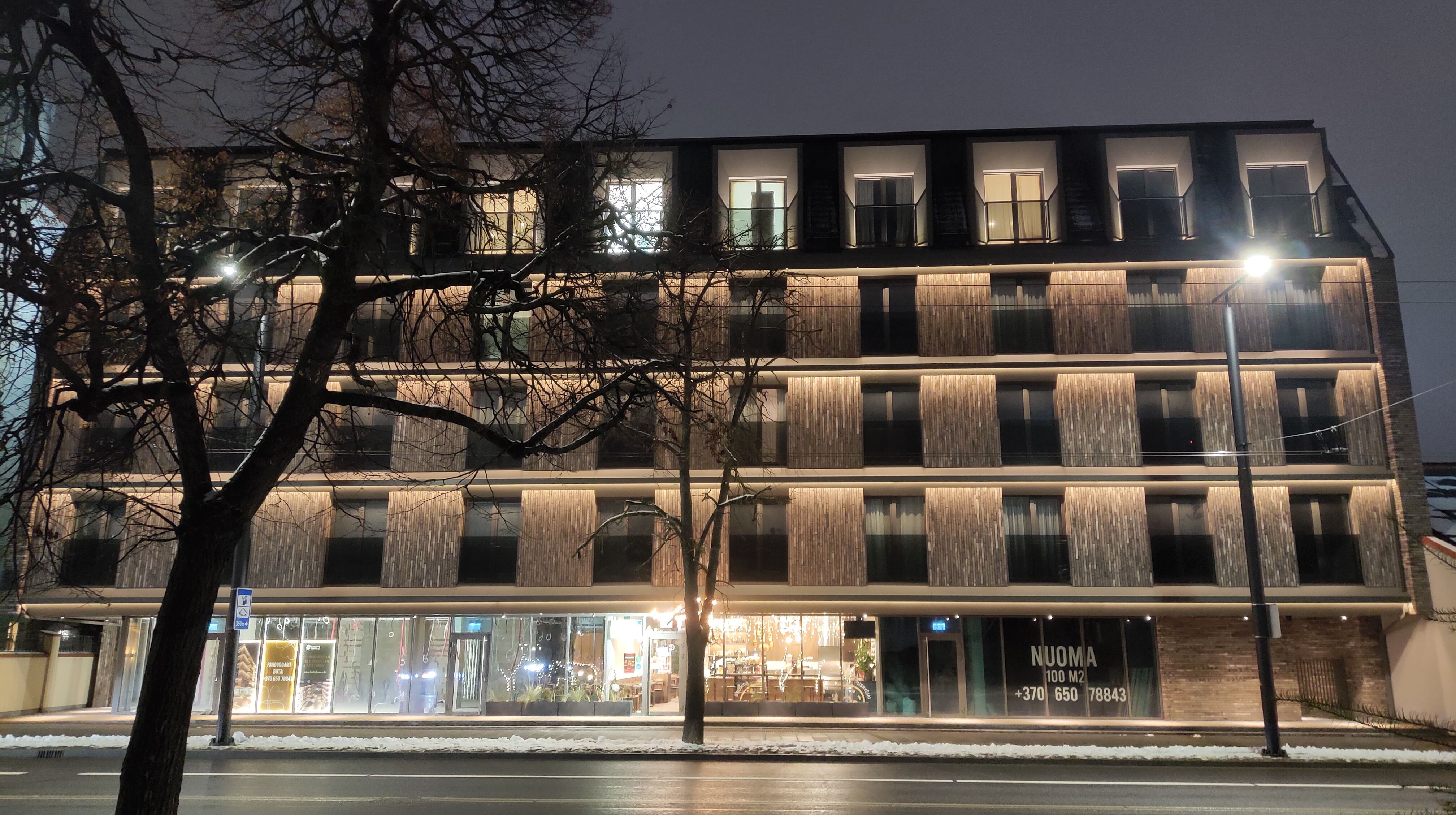 Click image for larger version

Name:	P51125-165531.jpg
Views:	1041
Size:	1,31 MB
ID:	2232461