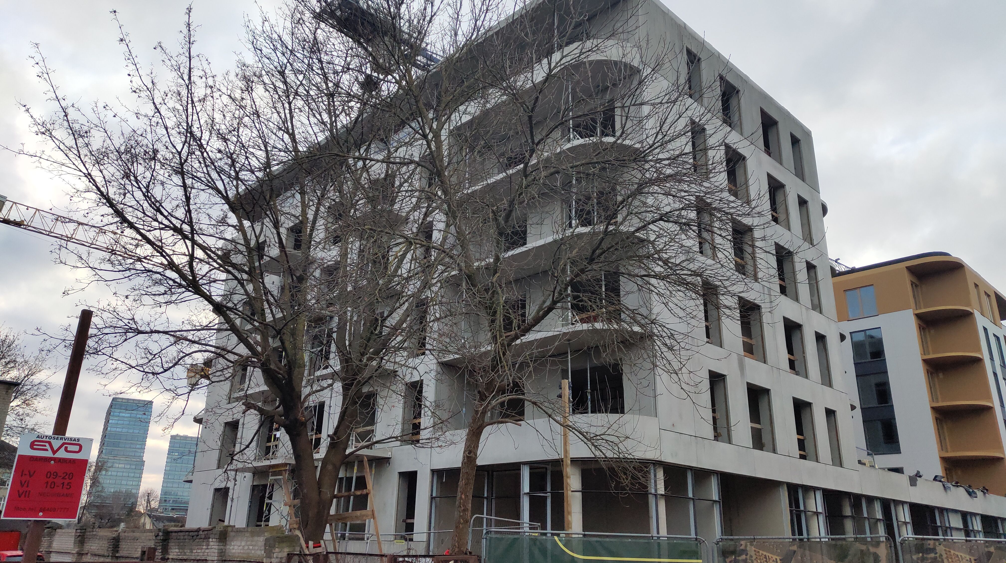 Click image for larger version

Name:	P51116-141507.jpg
Views:	68
Size:	1,85 MB
ID:	2232875