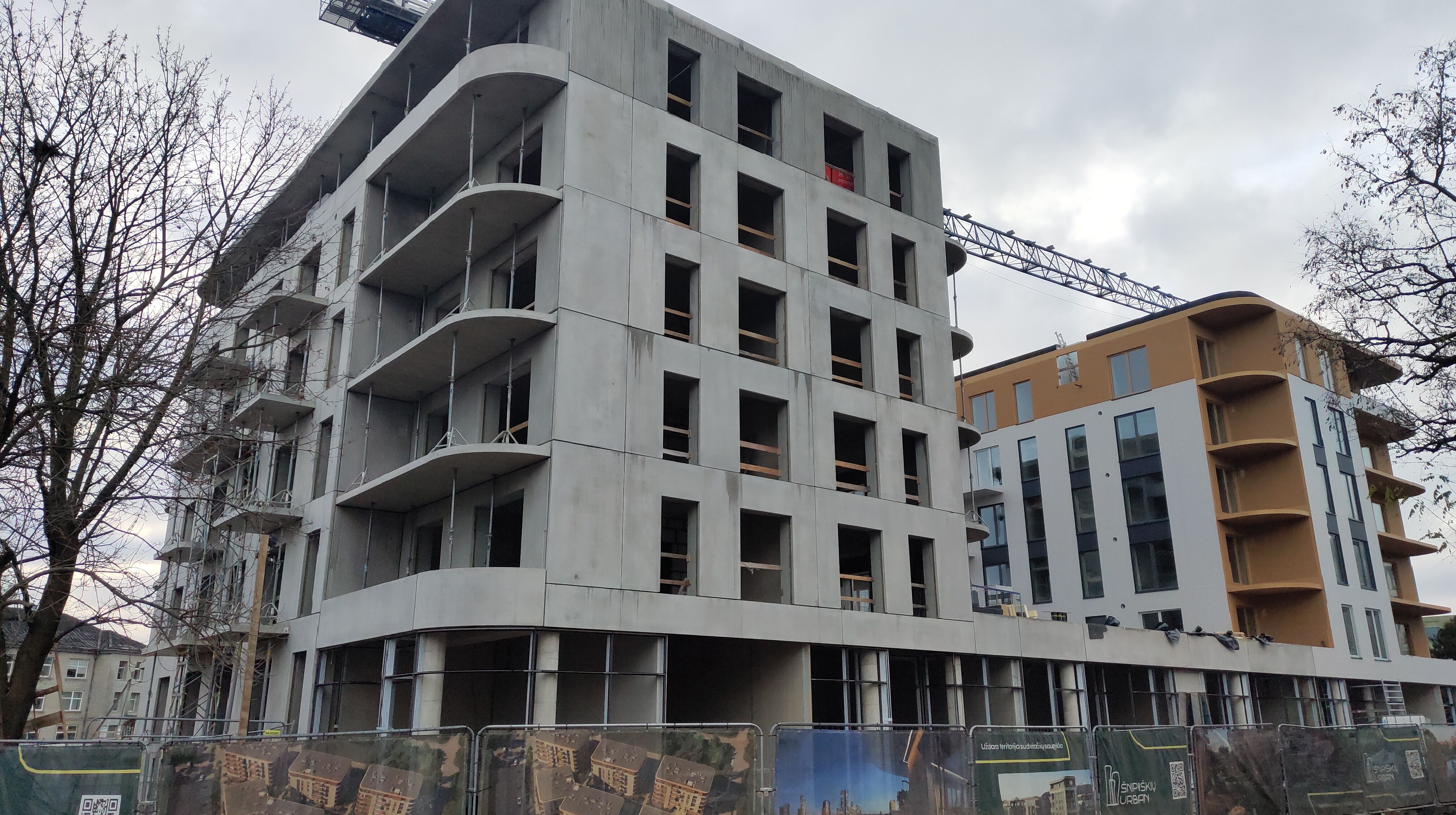 Click image for larger version

Name:	P51116-141453.jpg
Views:	68
Size:	1,44 MB
ID:	2232878