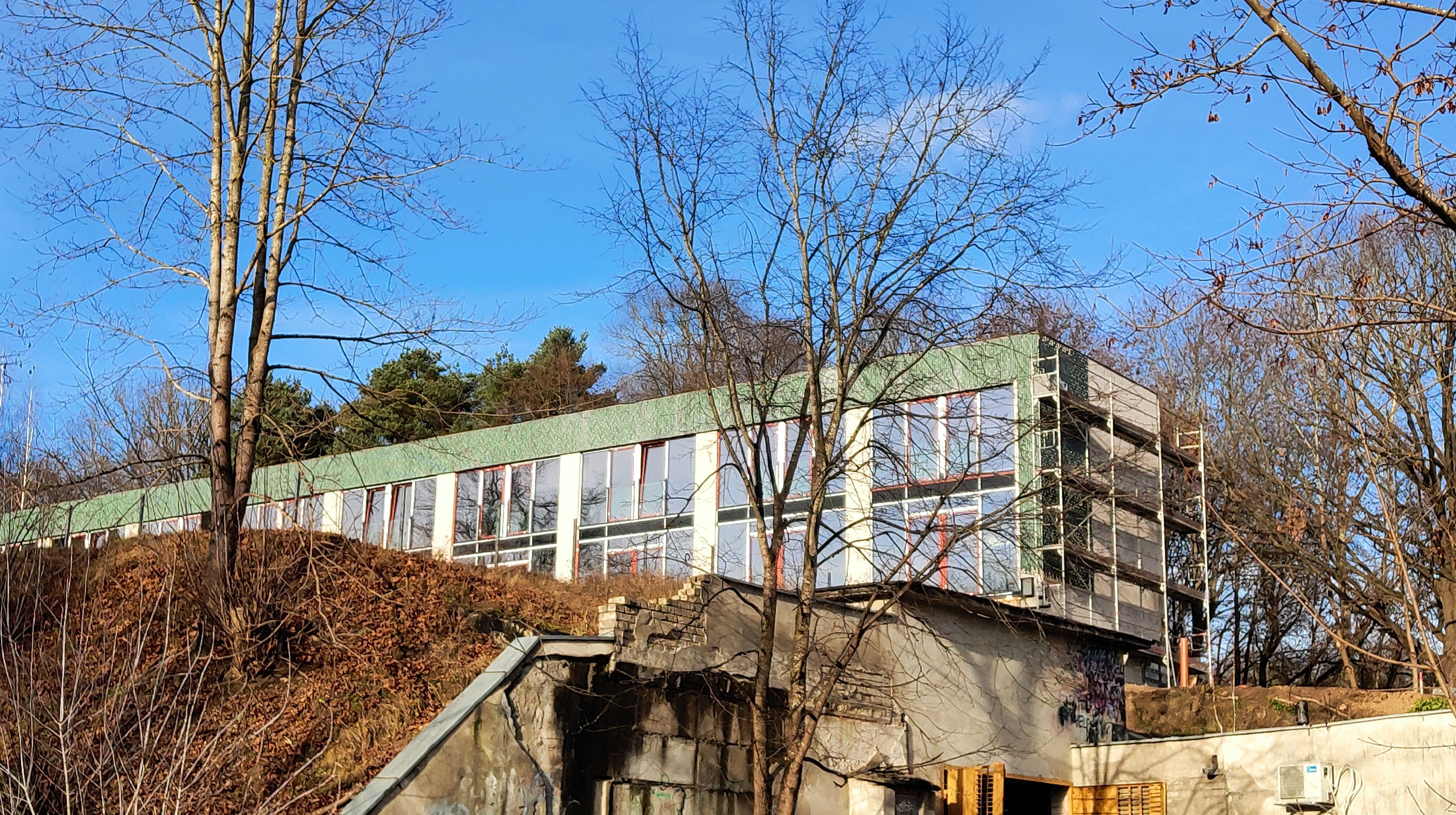 Click image for larger version

Name:	P51116-133735.jpg
Views:	458
Size:	1,88 MB
ID:	2233175