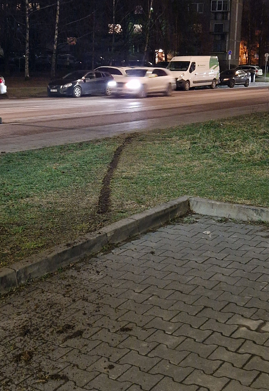 Click image for larger version

Name:	20251206_171546.jpg
Views:	48
Size:	1,19 MB
ID:	2233437