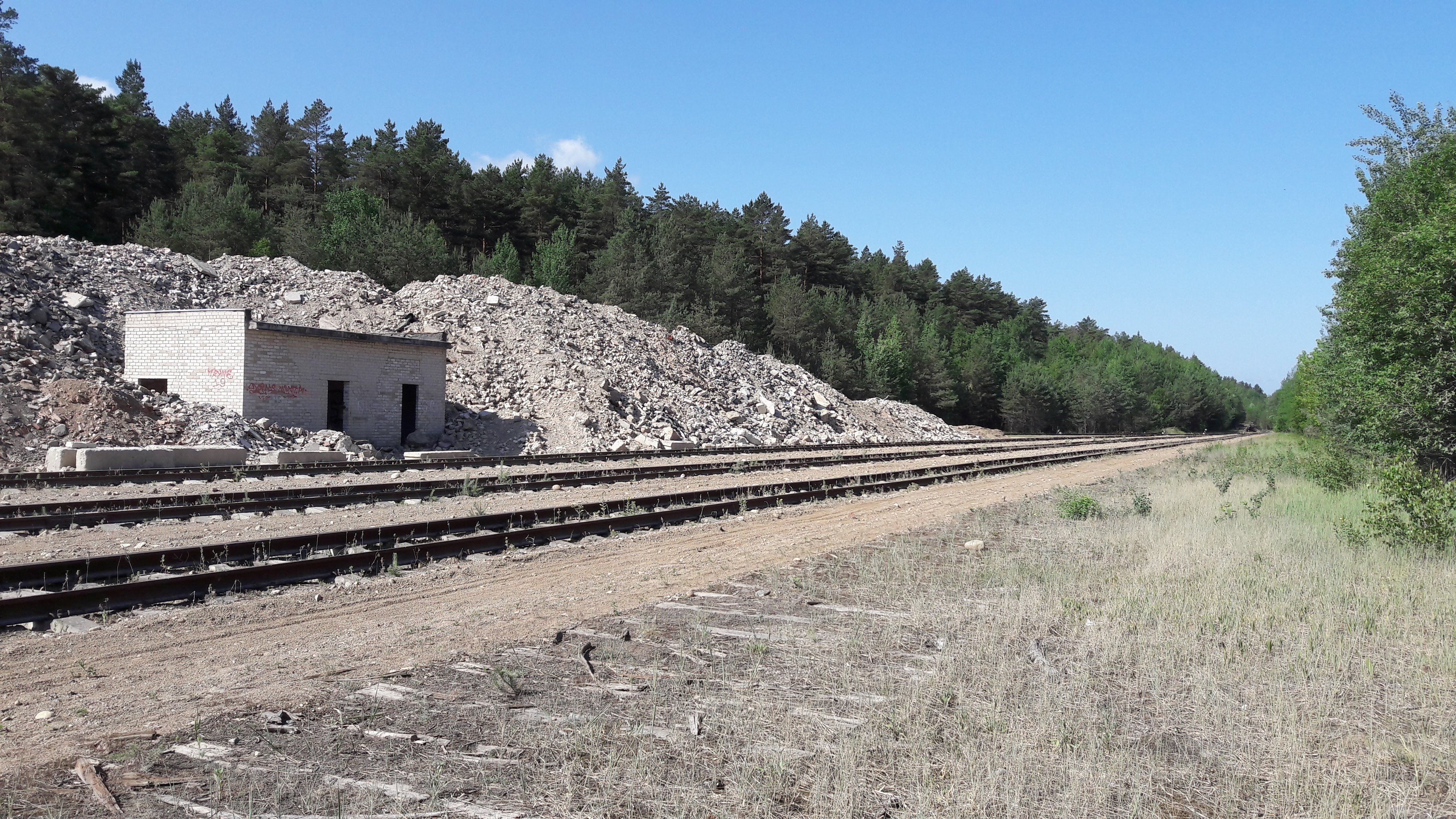 Click image for larger version

Name:	20190615_095601.jpg
Views:	143
Size:	2,52 MB
ID:	2233952