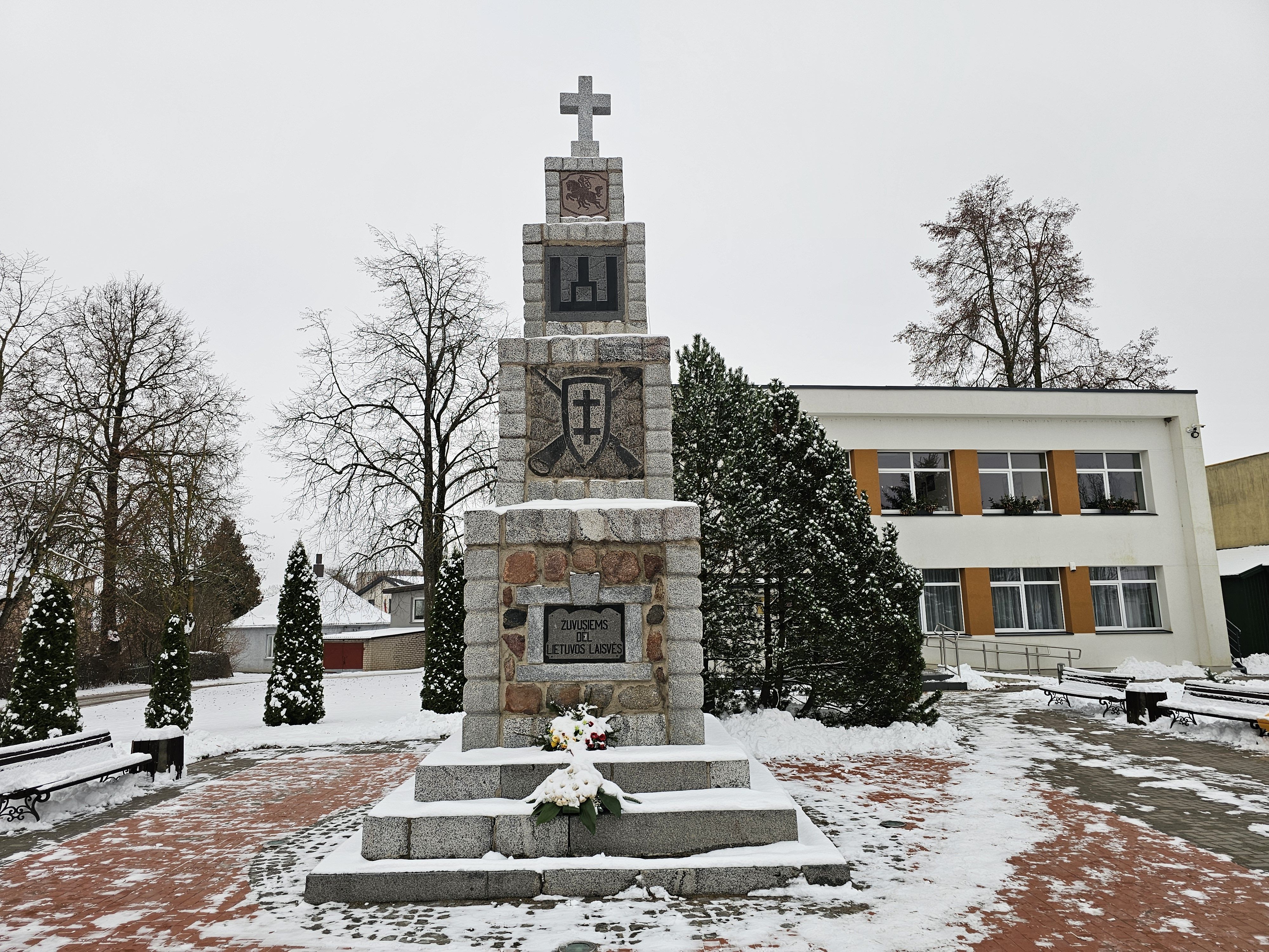 Click image for larger version

Name:	IMG_20251129_151739.jpg
Views:	56
Size:	2,66 MB
ID:	2235112