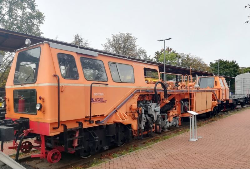 Click image for larger version

Name:	VPR 1200.jpg
Views:	84
Size:	81,4 kB
ID:	2235614