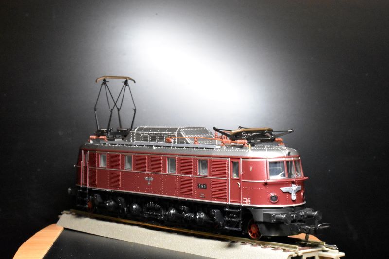 Click image for larger version

Name:	1.JPG
Views:	80
Size:	52,7 kB
ID:	2235624