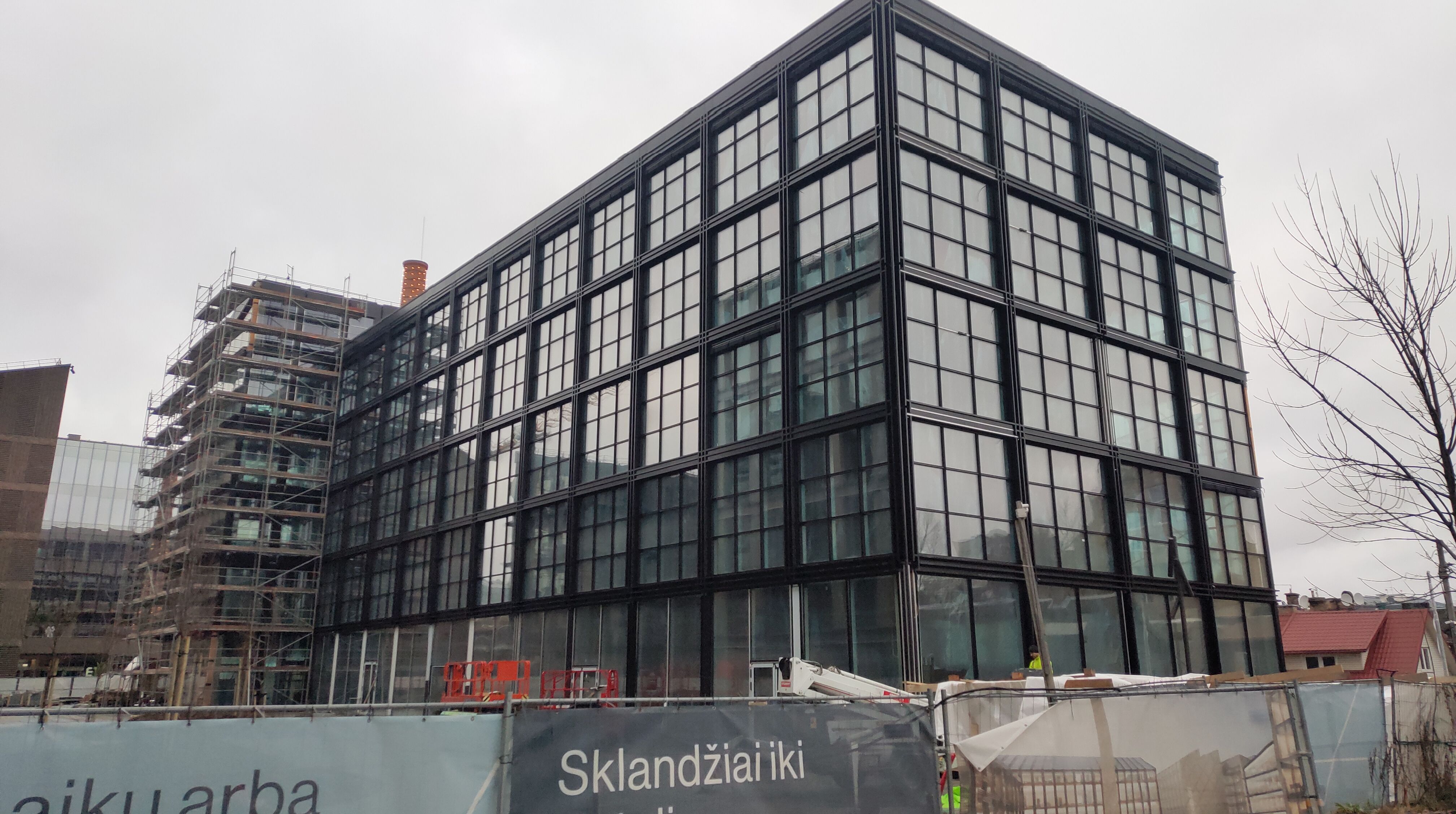 Click image for larger version

Name:	P51221-132007.jpg
Views:	2413
Size:	1,09 MB
ID:	2235822