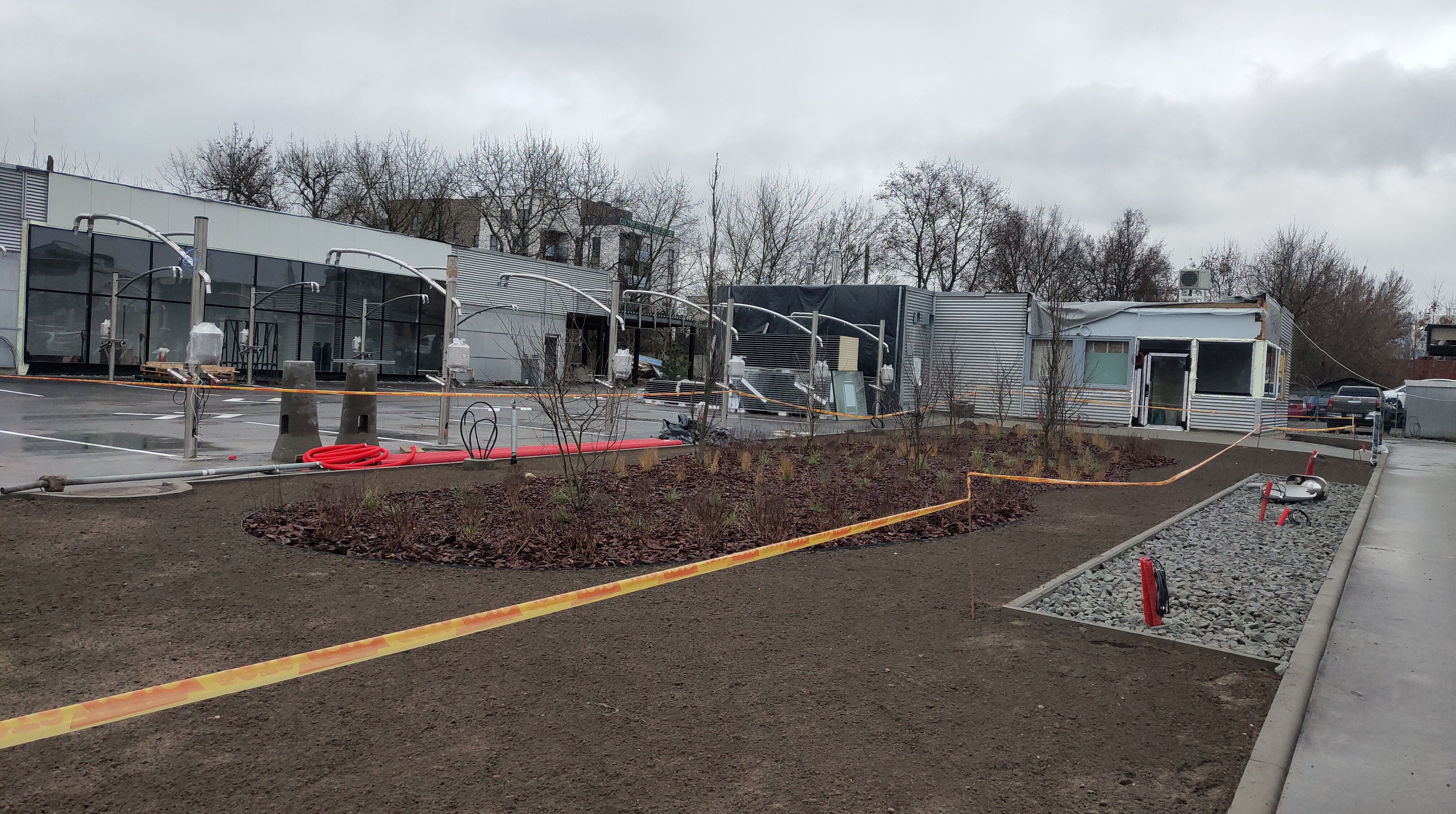 Click image for larger version

Name:	P51221-131624.jpg
Views:	326
Size:	1,73 MB
ID:	2235897