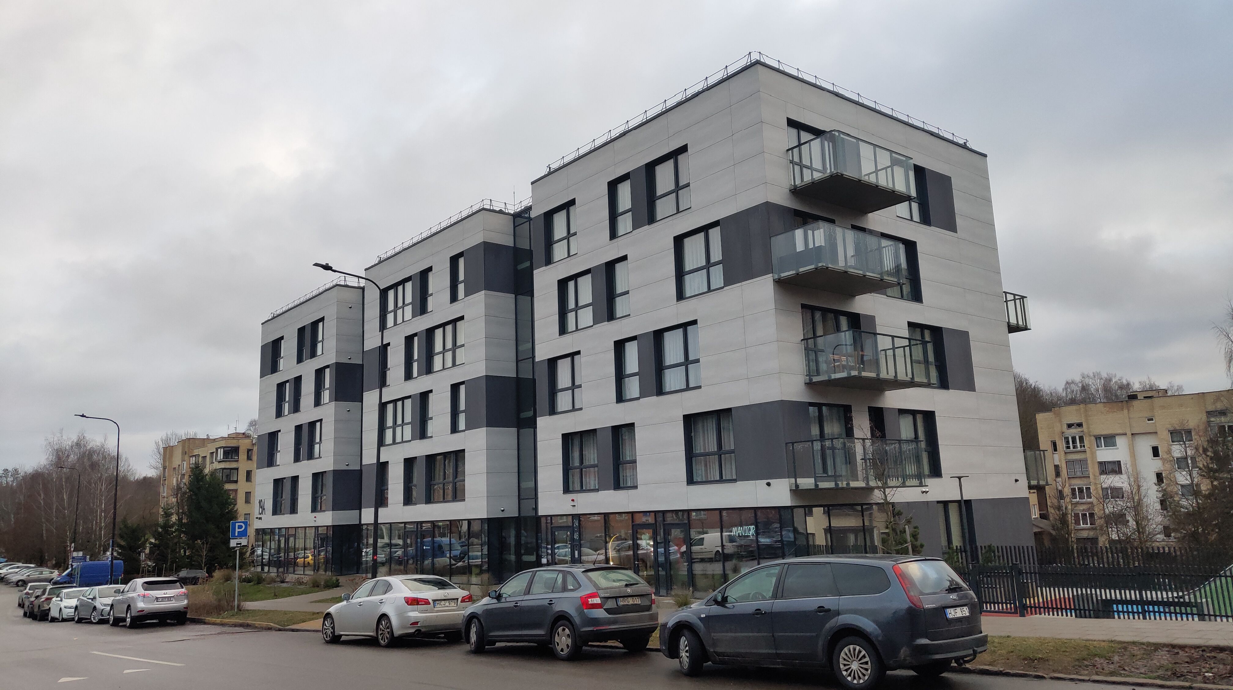 Click image for larger version

Name:	P51221-140934.jpg
Views:	233
Size:	959,5 kB
ID:	2235935