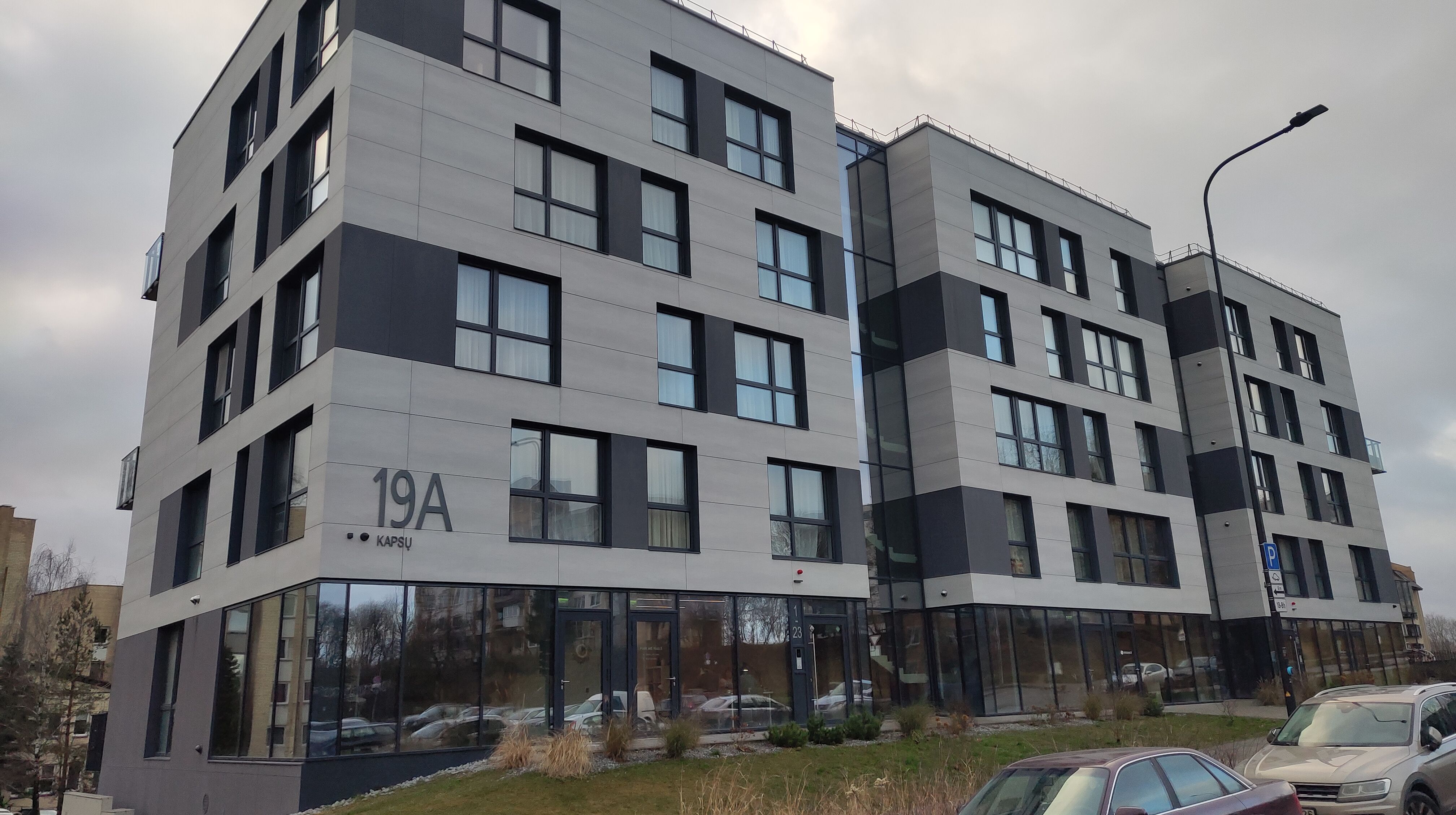 Click image for larger version

Name:	P51221-141037.jpg
Views:	232
Size:	1,07 MB
ID:	2235938