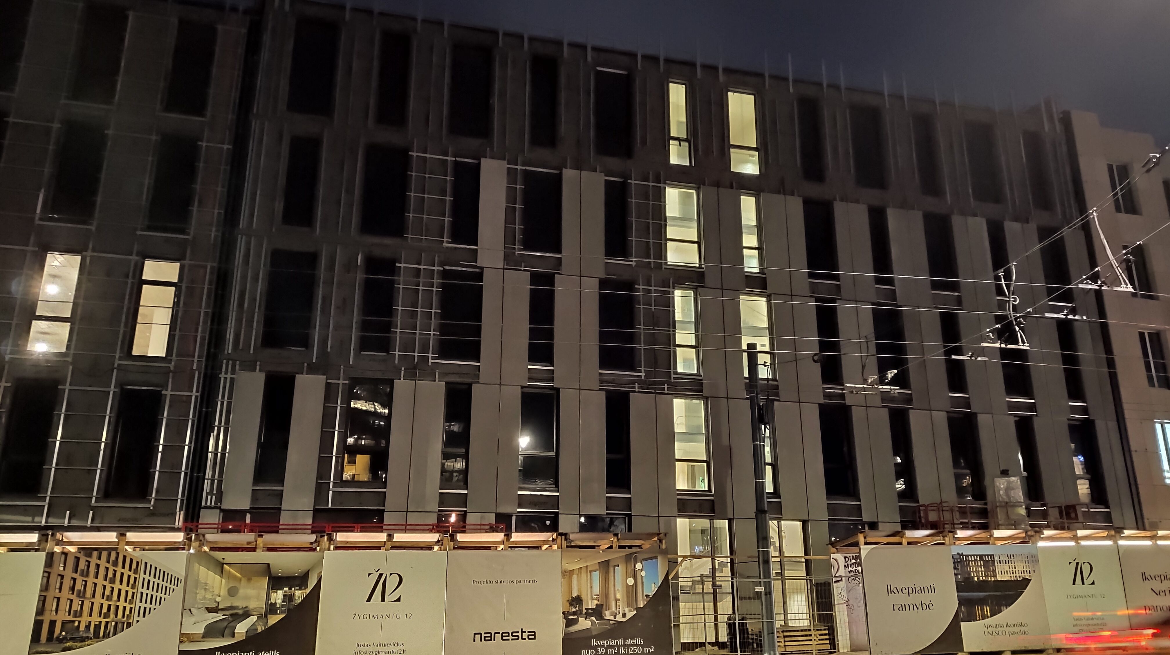 Click image for larger version

Name:	P51221-171139.jpg
Views:	66
Size:	819,6 kB
ID:	2236057